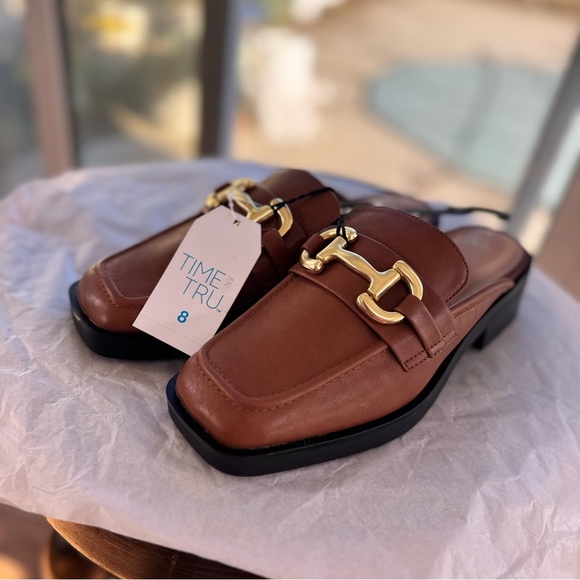 Time & Tru Women's Brown Loafer Mules Size 8 Memory Foam Slip On Gold Hardware - Picture 9 of 14
